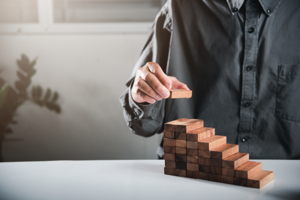 Difference-Between-Growth-Strategies-and-Revenue-Strategies